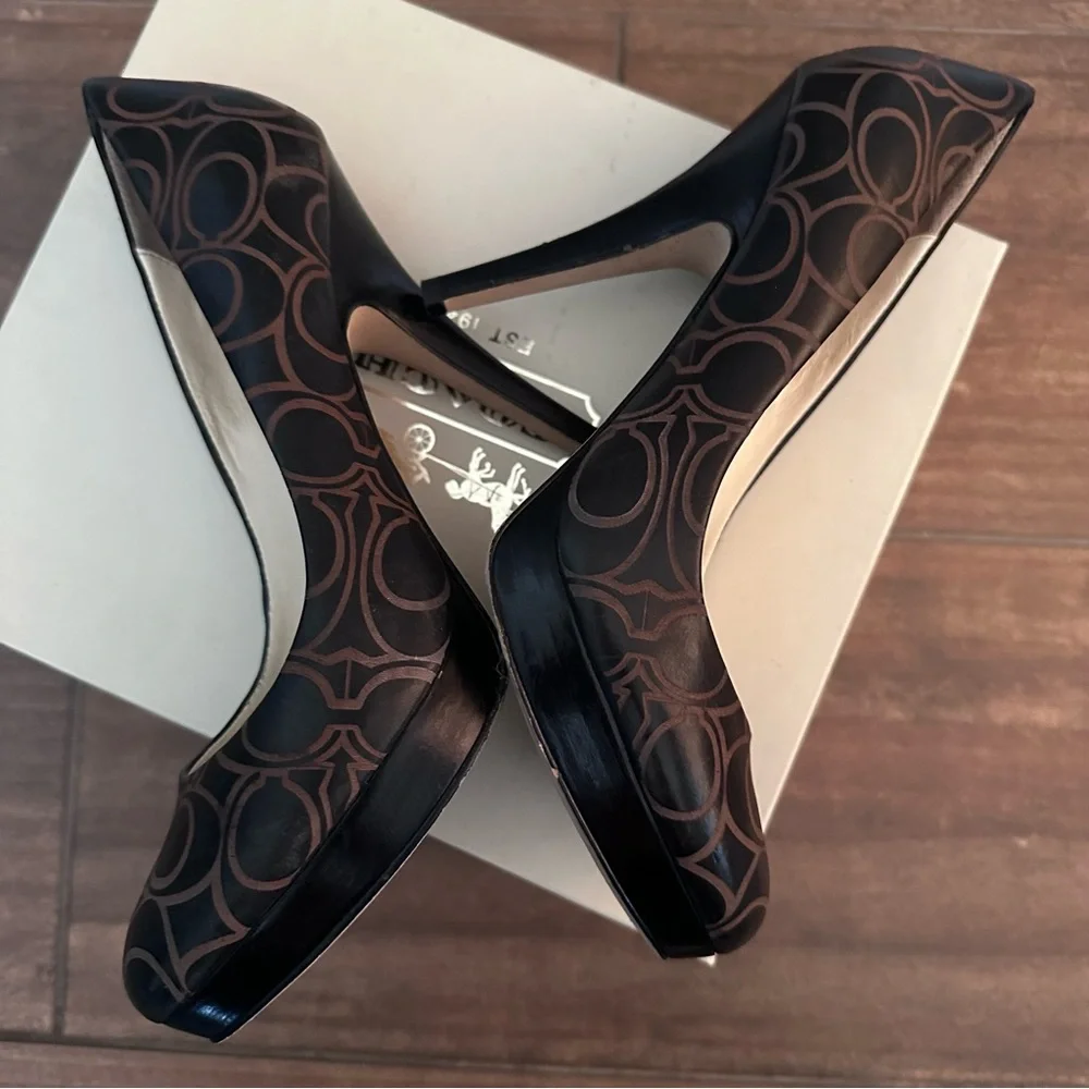 Coach high heel pumps - Picture 6 of 13